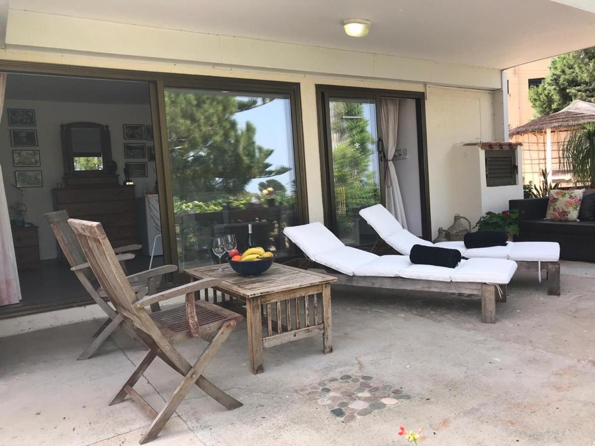 Sweet N' Boujee Studio Apartment With Varenda Paphos Exterior photo